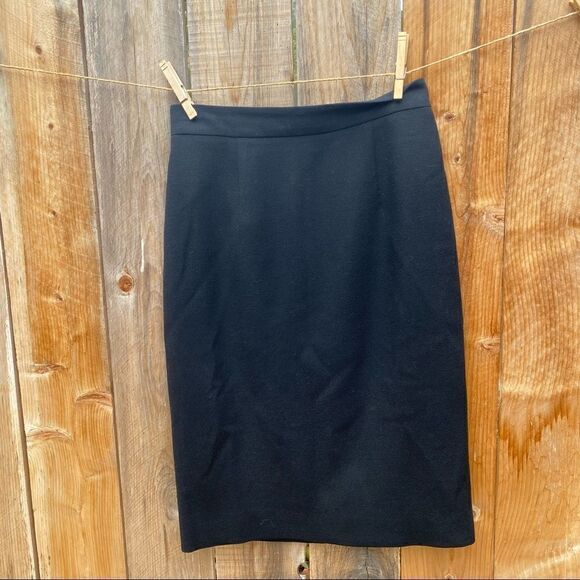 Monique Lhuillier black straight skirt - Picture 7 of 7